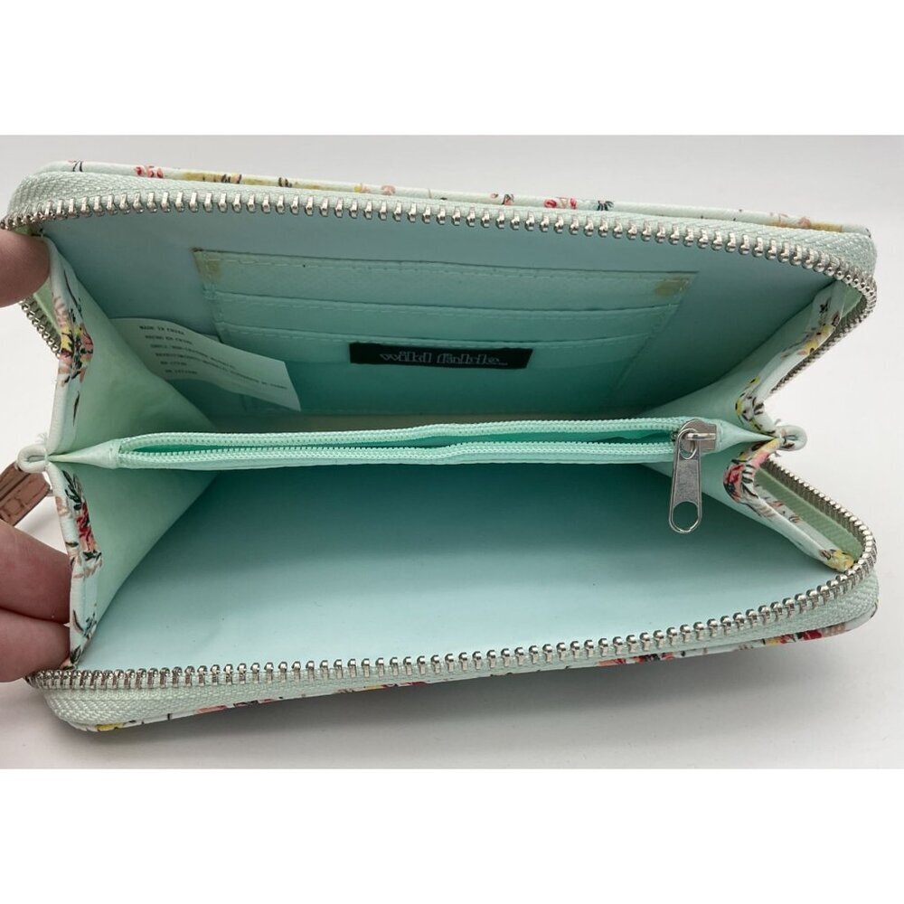 Wild Fable Lt Mint Floral Faux Leather Wristlet Wallet Phone Holder Zipper NWOT - Picture 5 of 7